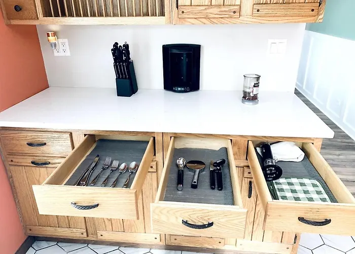 Earthy Hobbit Jungle With Privacy & Serenity Holiday home