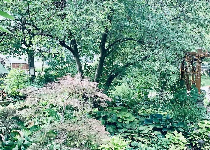Holiday home Earthy Hobbit Jungle With Privacy & Serenity Wheaton